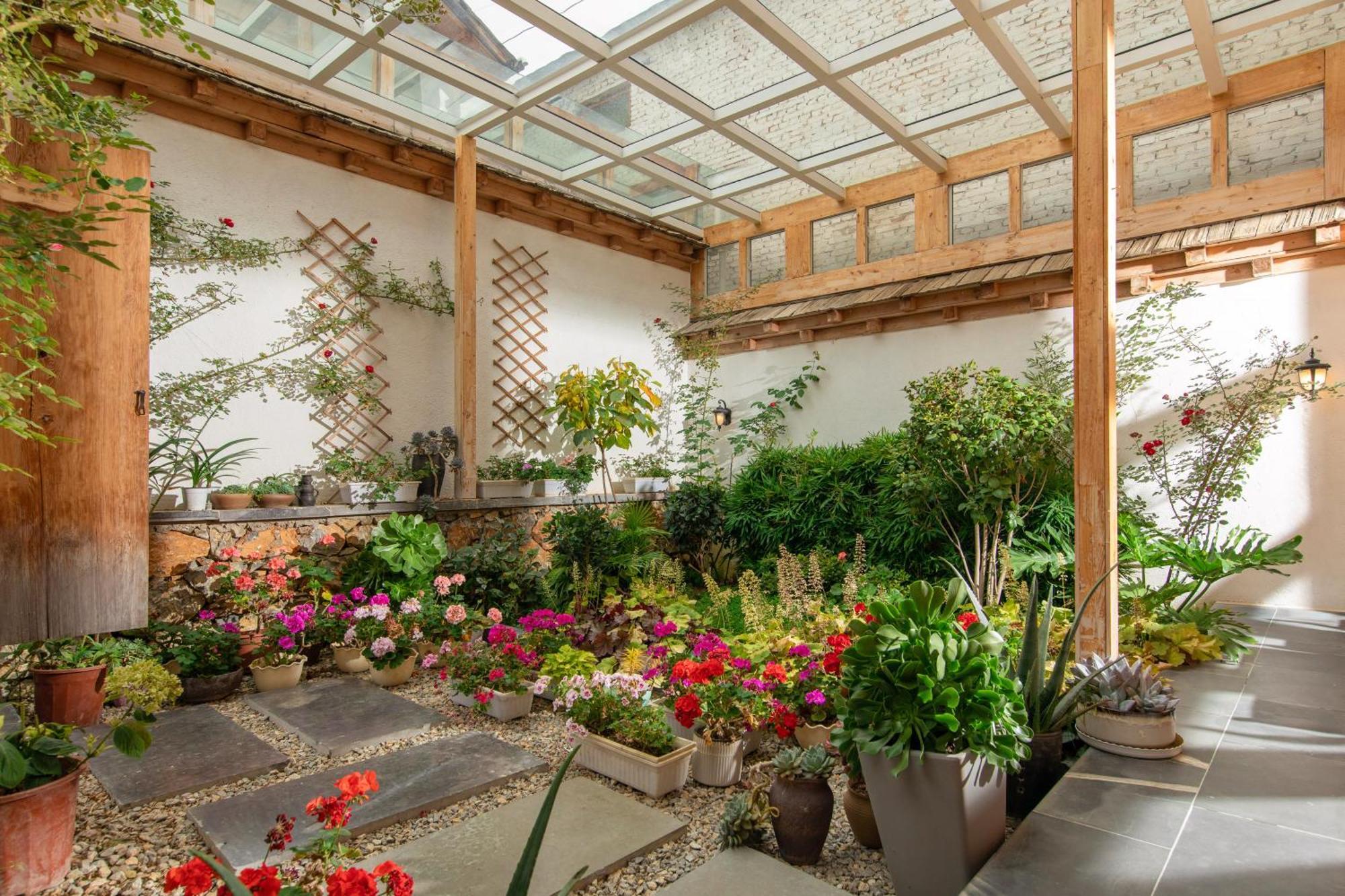Courtyard Shangri-La 藏舍小院 מראה חיצוני תמונה